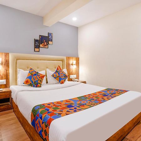 Fabhotel Grand Prime Nr Nesco Hotel Mumbai Dış mekan fotoğraf