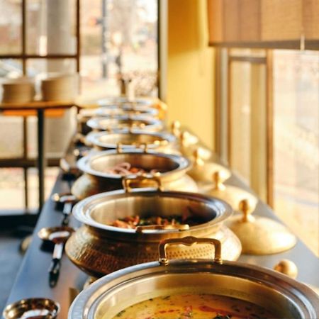 Fabhotel Grand Prime Nr Nesco Hotel Mumbai Dış mekan fotoğraf