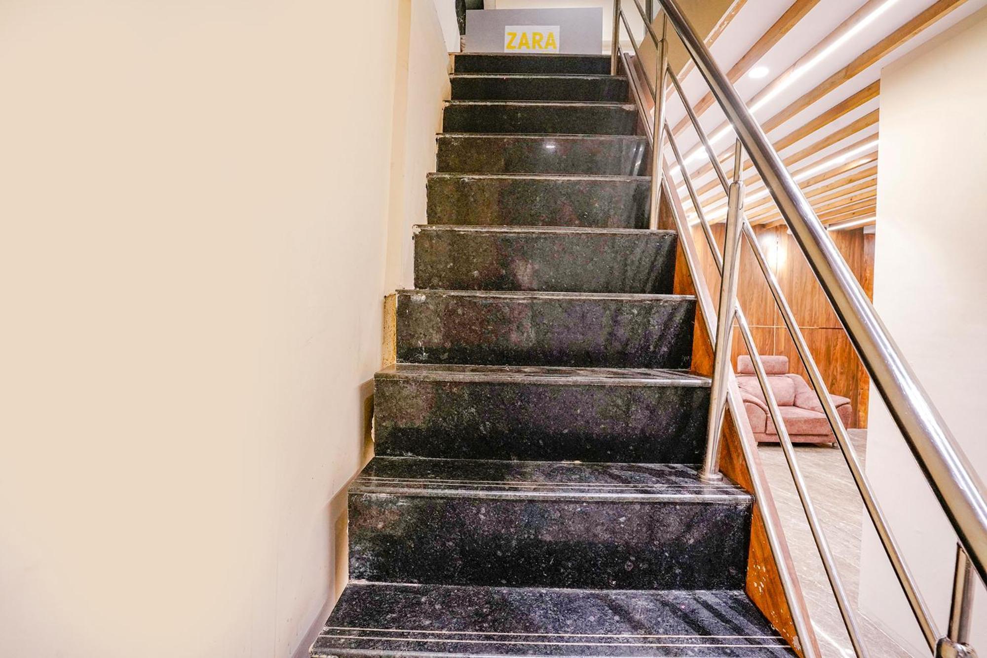 Fabhotel Grand Prime Nr Nesco Hotel Mumbai Dış mekan fotoğraf