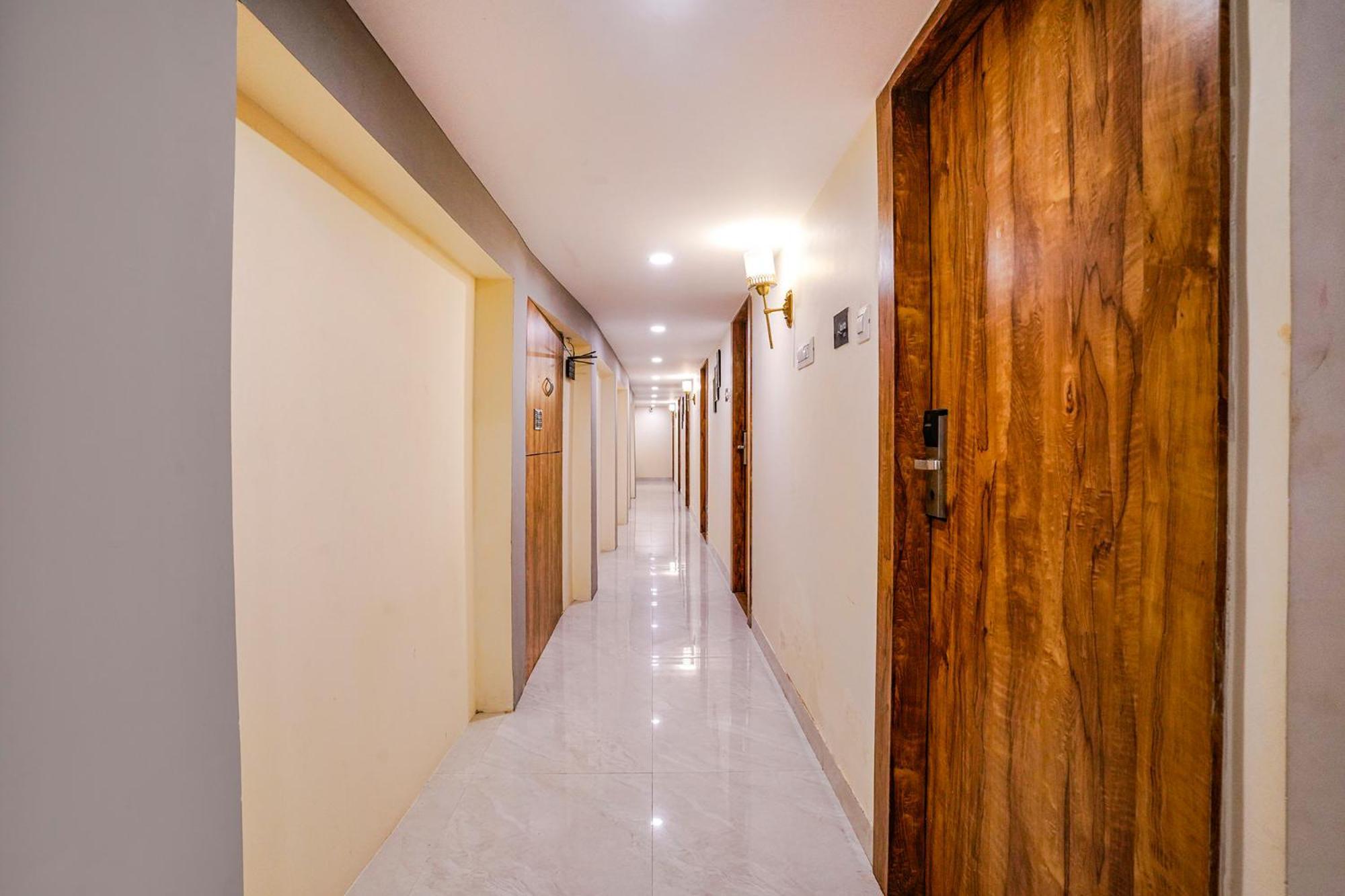 Fabhotel Grand Prime Nr Nesco Hotel Mumbai Dış mekan fotoğraf